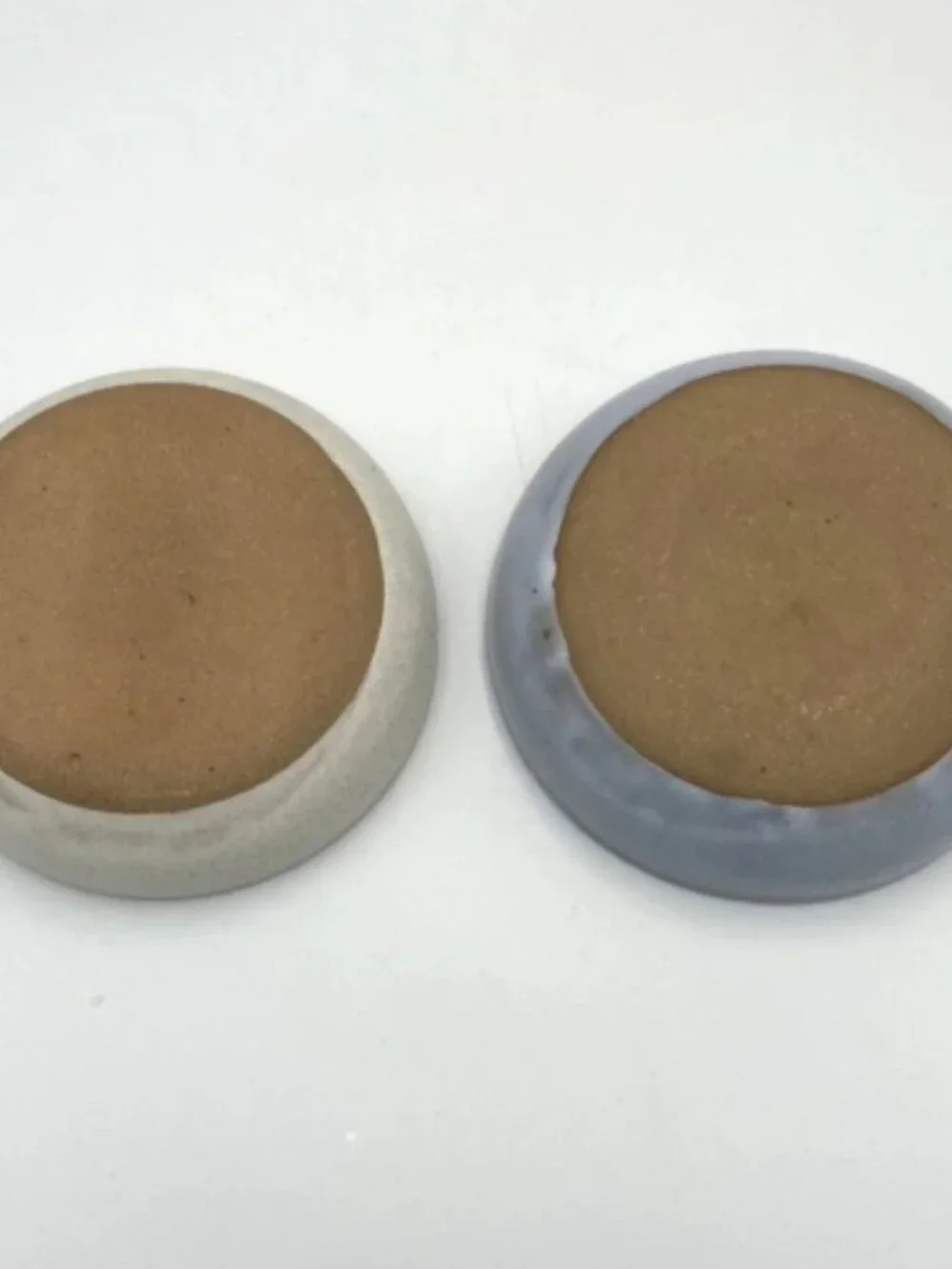 洛克: 08-25 20:28:15 Handmade Pottery Pet Bowls Set of 2 Gray/White Gray/Yellow Sp